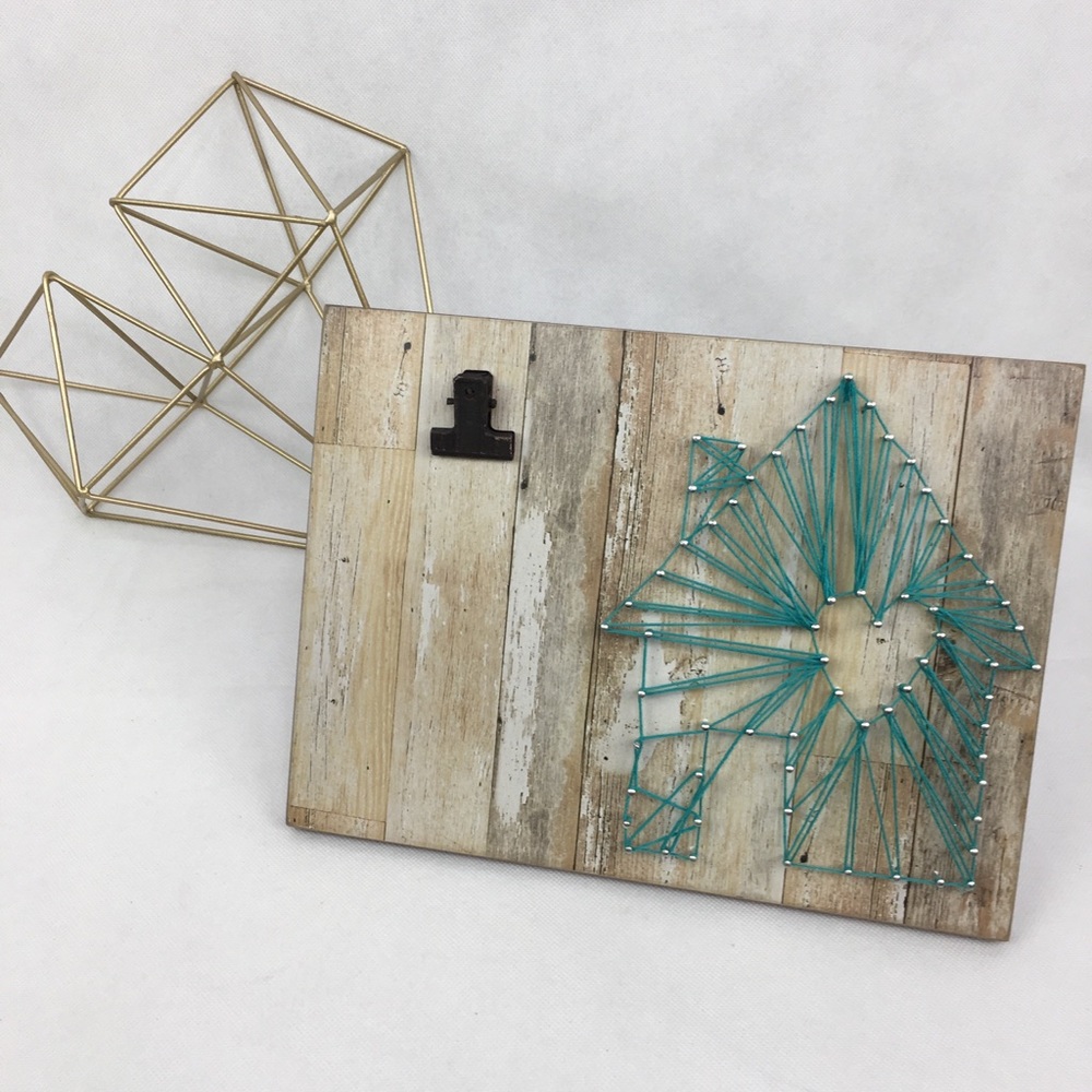 Clipboard Style String Art Photo Frame/ Display Board